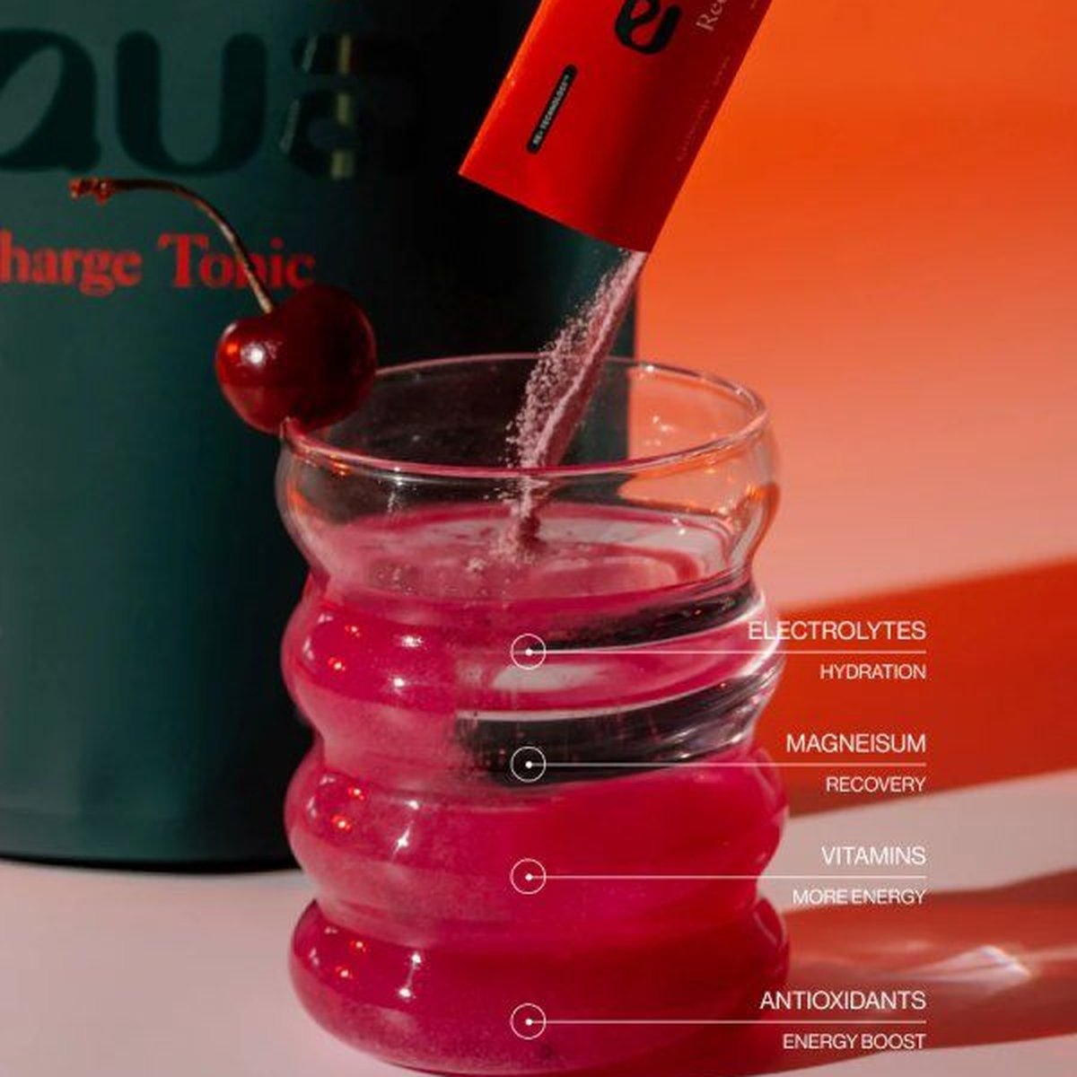 Příprava nápoje Recharge Tonic Wild Cherry