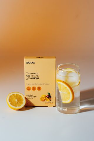 Omega-3 známe všichni. Ale ruku na srdce — kdo se na ně opravdu těší? 😅 🤢 Velké kapsle, zapíjení, rybí pachuť… přesně...