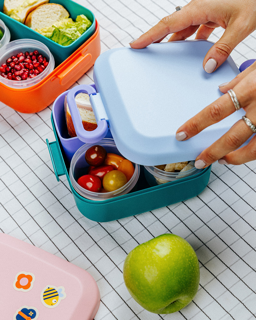 Desiatnik-RIKKO-azurovy-web-6