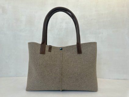 Filcová kabela s kůží