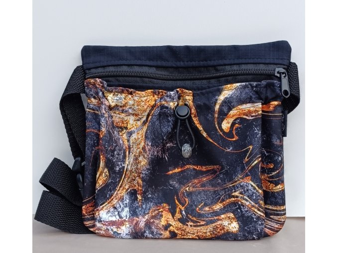 Pamlskovník zip černozlatý