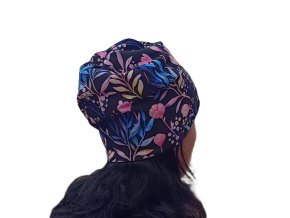 Čepice a nákrčník luční kvítí