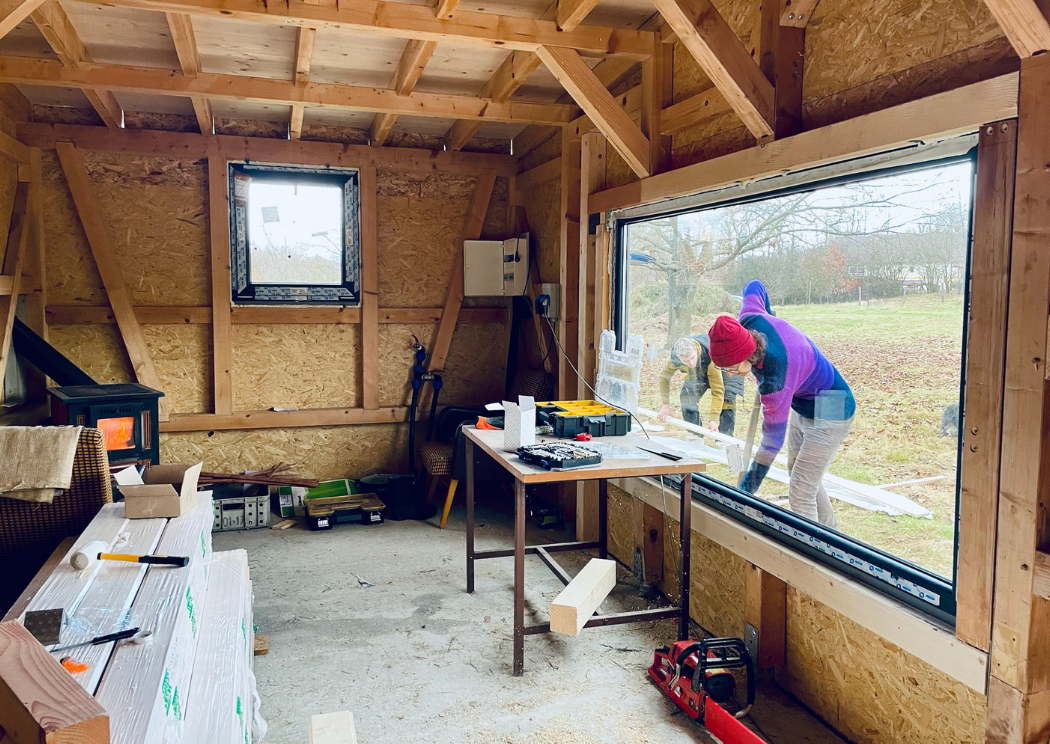 Druhý krok: přidáváme okna a dům se nadechuje