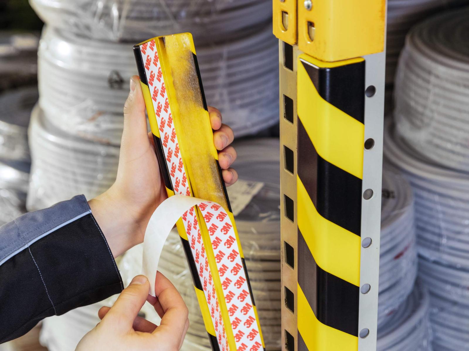 Durable Ochrana rohov profilC35, žlto-čierna, samolepiaca
