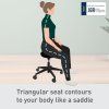 ll_65780095_illu_sitting_etail_EN