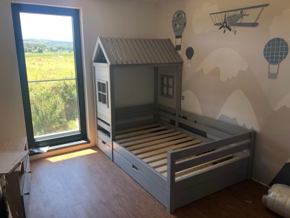 6b52205f c645 4d77 9bdd e01f7ea7294f