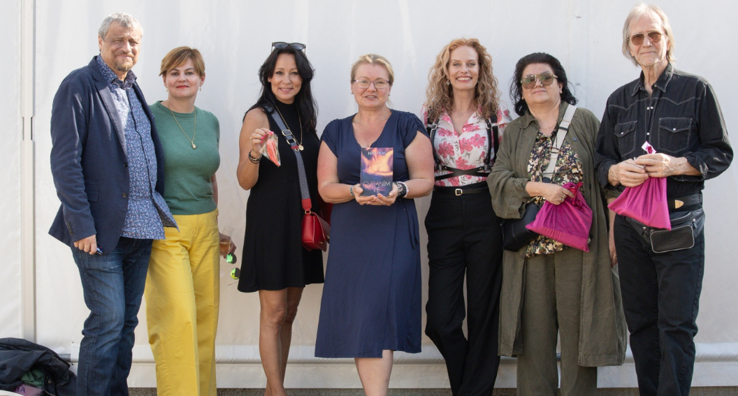 Křest nové romantické nálože z pera Niky Peas: Chraňte se, přichází Chráním tě!