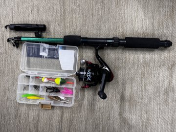 Zimní set na dírky udice, naviják + nástrahy