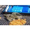 ICS In-line Solid Pellet Feeder - medium (Gramáž 30 g)