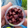 Feeder peletky s dírou 8mm (Příchuť Česnek)