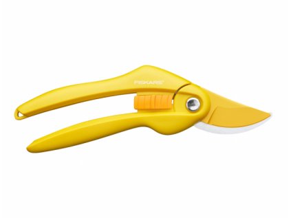 Nůžky FISKARS ŠAFRÁN P26 ruční dvousečné 1027494