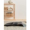 BABYBJÖRN Lehátko Bliss Anthracite cotton Petal, tmavá šedá konštrukcia