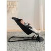 BABYBJÖRN Lehátko Bliss Black mesh, čierna konštrukcia