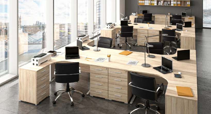 moderna_zostava_do_pracovne_paul