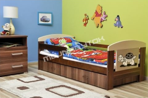 Detska-postel-Filip-s-uloznym-priestorom-300x198