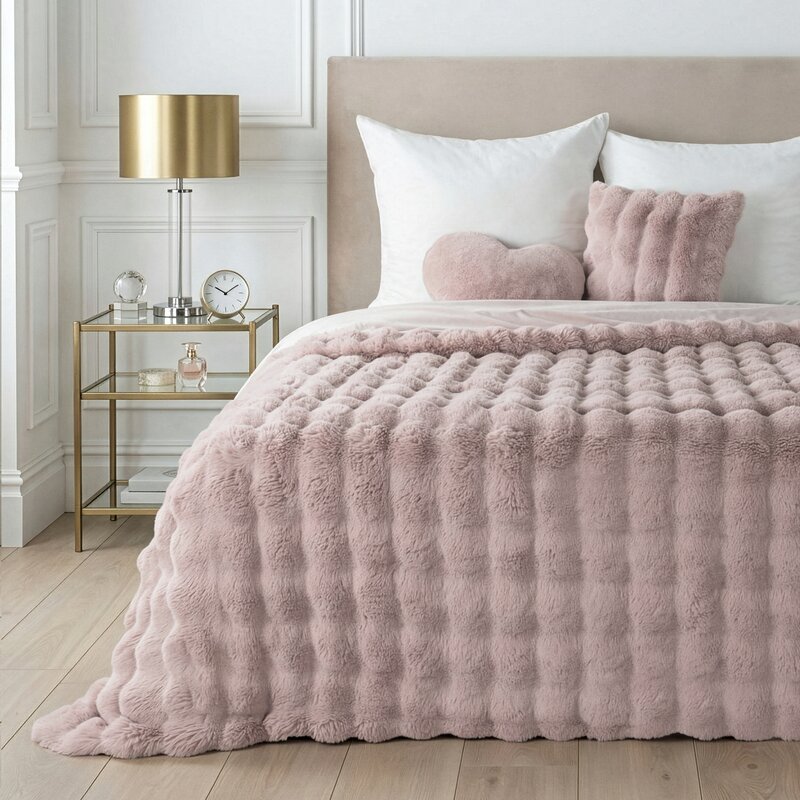 ArtFir Prikrývka na posteľ LILY | púdrová ružová 200 x 220 cm