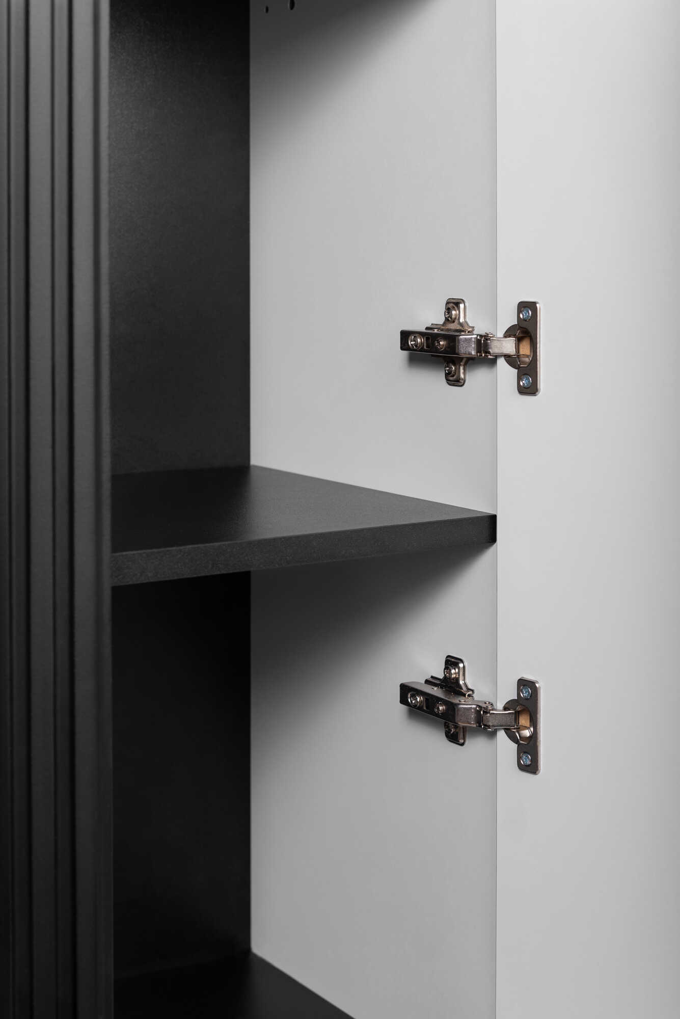Elvisia Závesná skrinka do kúpeľne ELEGANCE Black