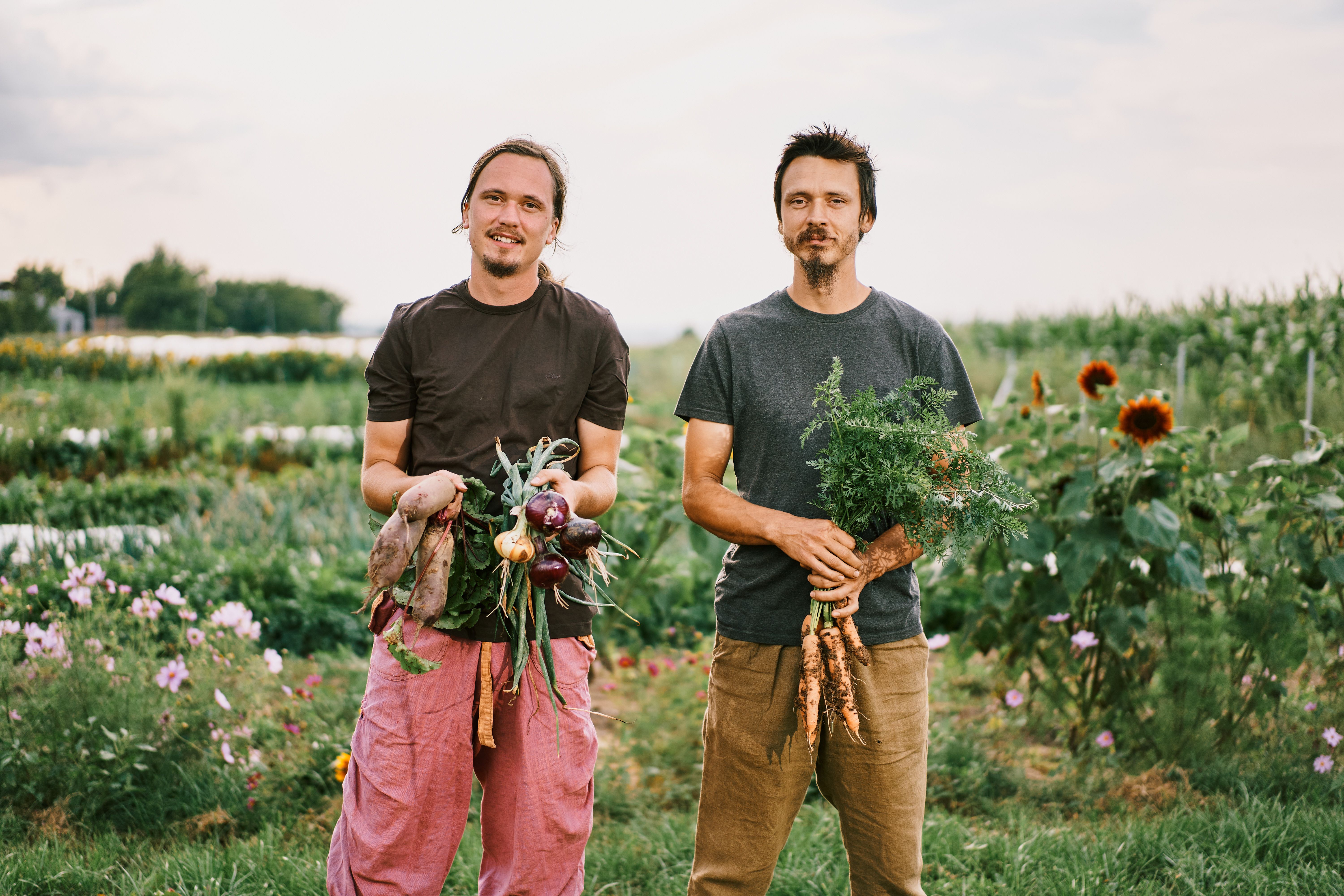 Tradičné farmárčenie podľa našich starých rodičov dnes