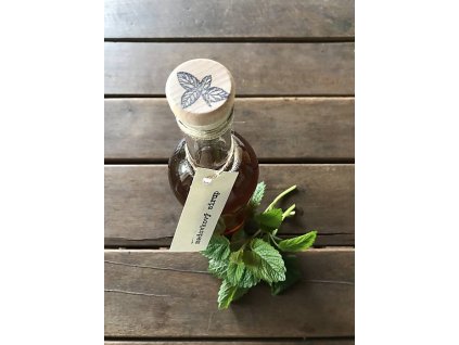 medovkový sirup