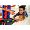 Mattel Hot Wheels City Vylepšená Mega garáž
