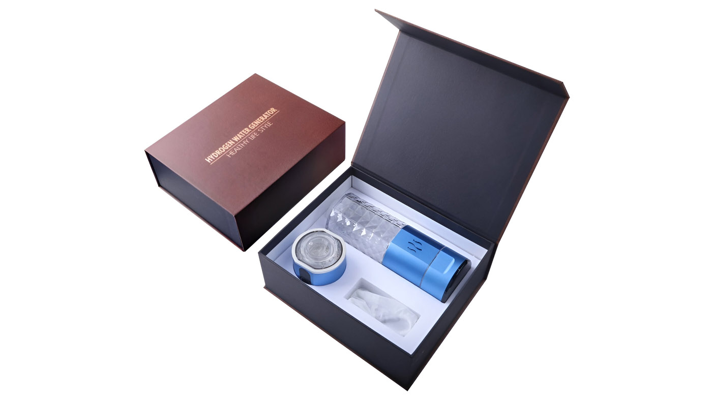 Luxury gift set with H2Power Next Generation bottle.