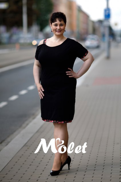 šaty pro plnoštíhlé Molet.cz