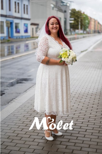 svatební šaty pro plnoštíhlé Molet.cz