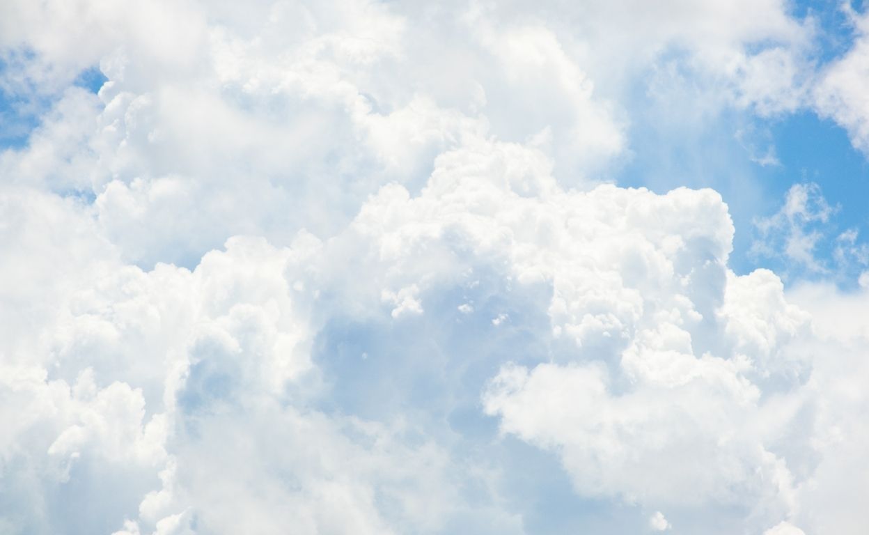 Barva roku 2026: Cloud Dancer – jemné poselství čisté elegance