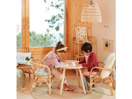Ratanový regál Kave Home Ormela 80 x 40 cm