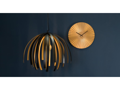Zlaté nástěnné hodiny Trivet