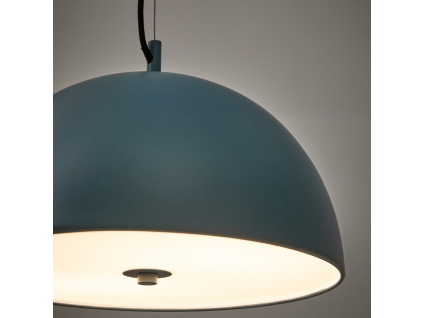 Modré kovové závěsné světlo Kave Home Catlar 40 cm