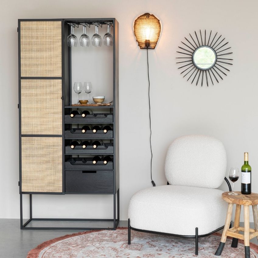 White Label Černá lakovaná vinotéka s ratanovou výplní WLL GUUJI 80 x 38 cm