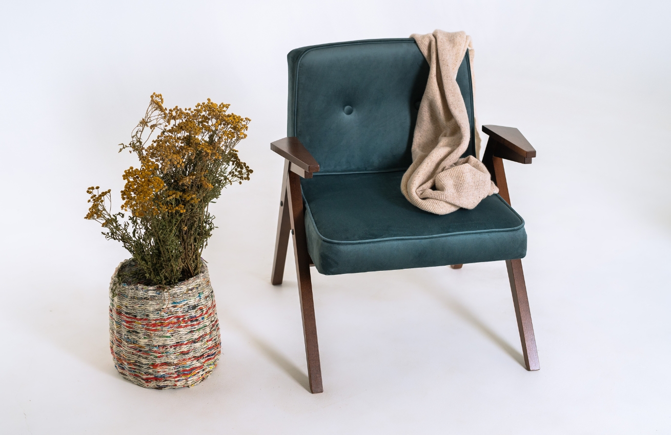 Nordic Design Petrolejově modré sametové křeslo Vinnie