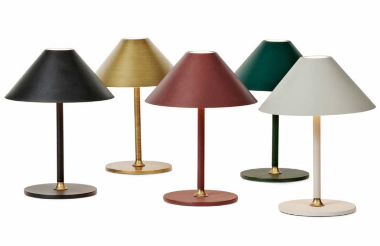 Tmavě zelená plastová nabíjecí stolní LED lampa Halo Design Hygge 19,5 cm