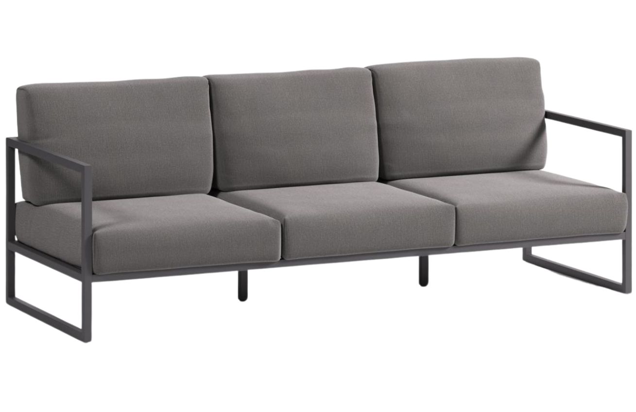 Tmavě &scaron;ed&aacute; l&aacute;tkov&aacute; zahradn&iacute; pohovka Kave Home Comova 225 cm s černou podnož&iacute;