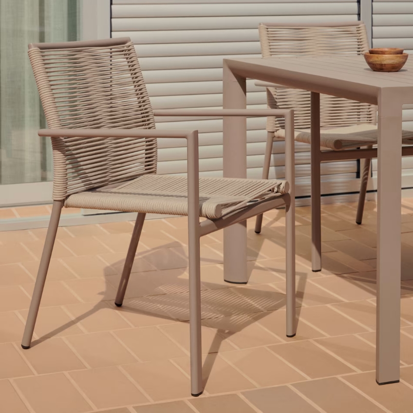 Hnědý kovový zahradní jídelní stůl Kave Home Culip 180 x 90 cm
