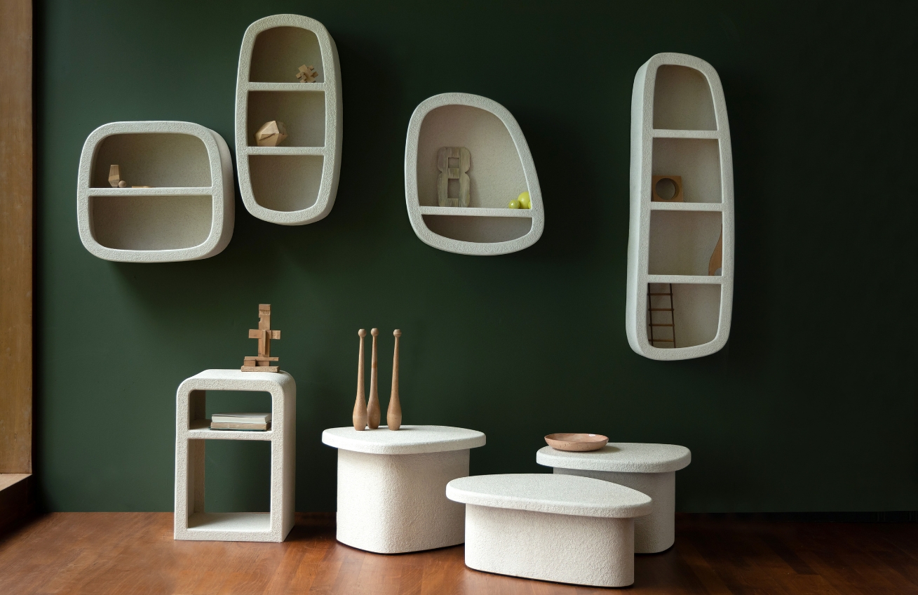 Béžový odkládací stolek DUTCHBONE VEDA II. 57 x 45 cm