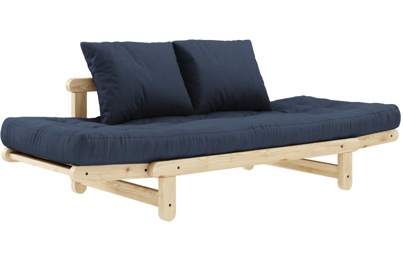 Tmavě modrá dvoumístná rozkládací pohovka Karup Design Beat 162 cm