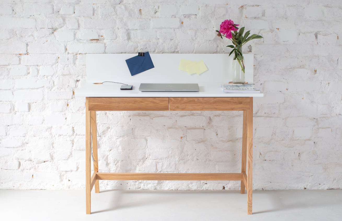 Bílý lakovaný pracovní stůl RAGABA LUKA 85 x 50 cm