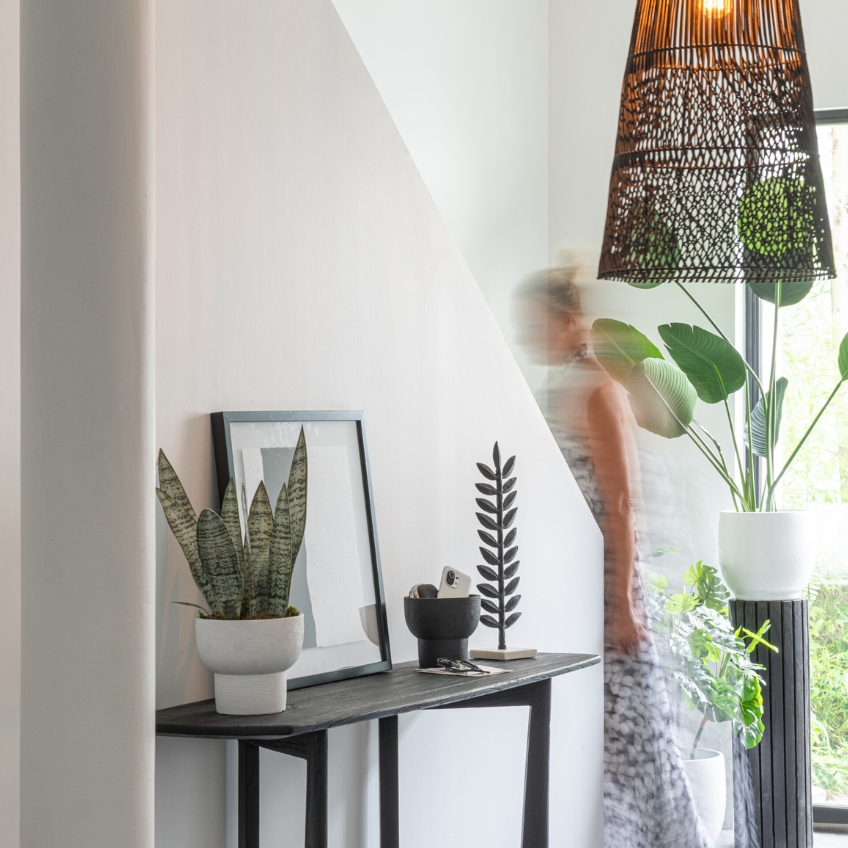 Hnědé ratanové závěsné světlo J-line Rumba 75 cm