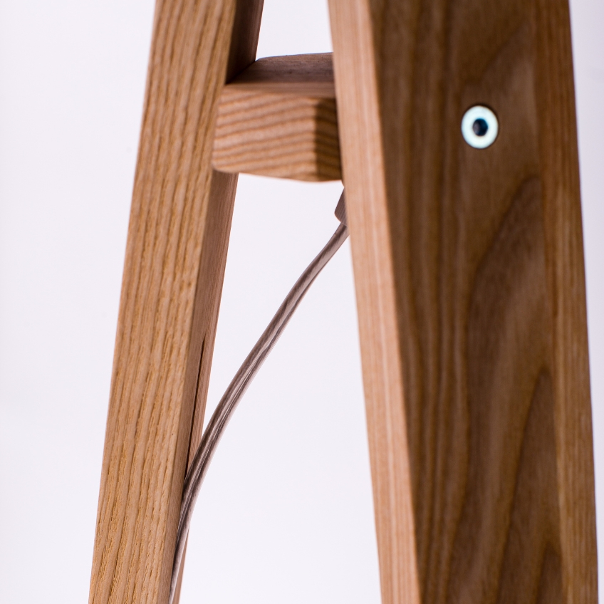 Černá stojací lampa RAGABA WANDA 140 cm