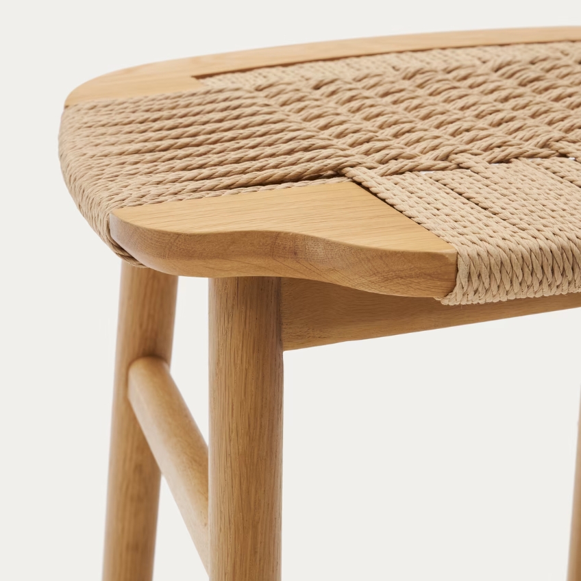 Dubová stolička s výpletem Kave Home Enit 43 cm