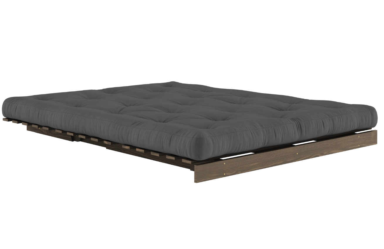 Tmavě šedá dvojmístná rozkládací pohovka Karup Design Roots 160 cm s hnědou konstrukcí