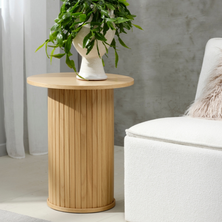 Dubový odkládací stolek Unique Furniture Nola 50 cm