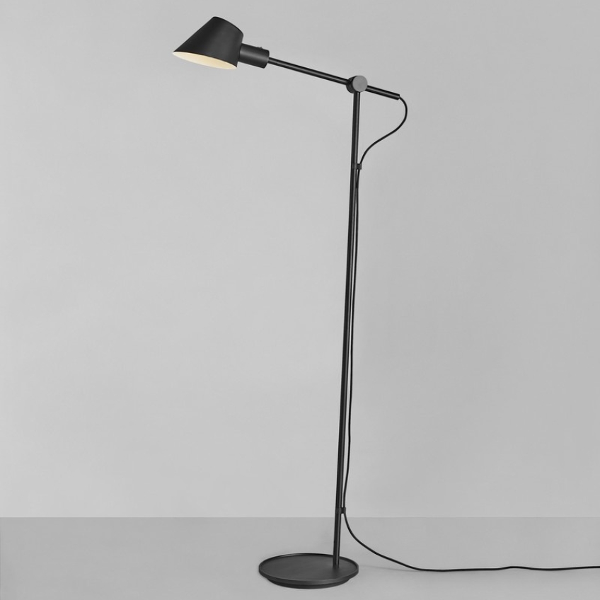 Nordlux Černá kovová stojací lampa Stay 135 cm