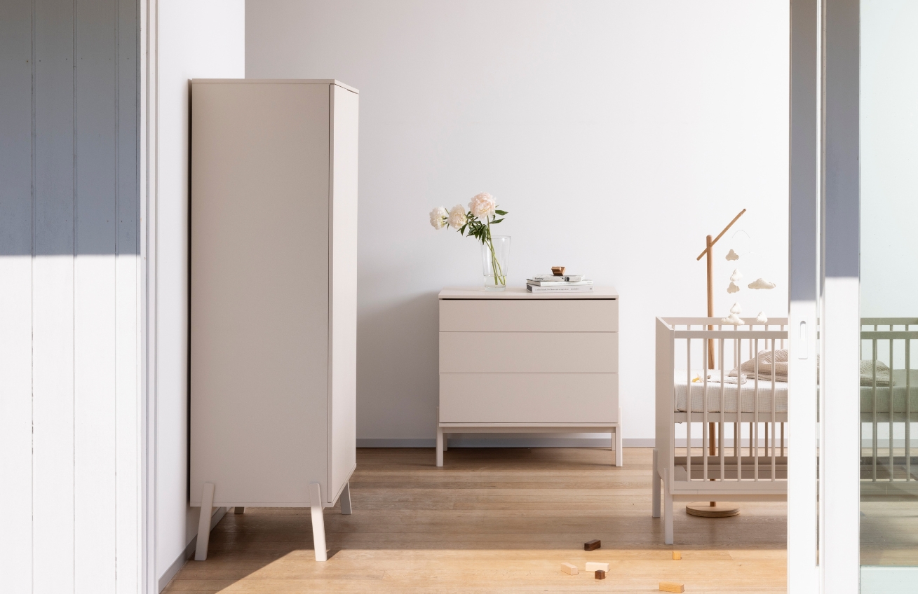 Béžová šatní skříň Quax Ashi 196 x 96 cm