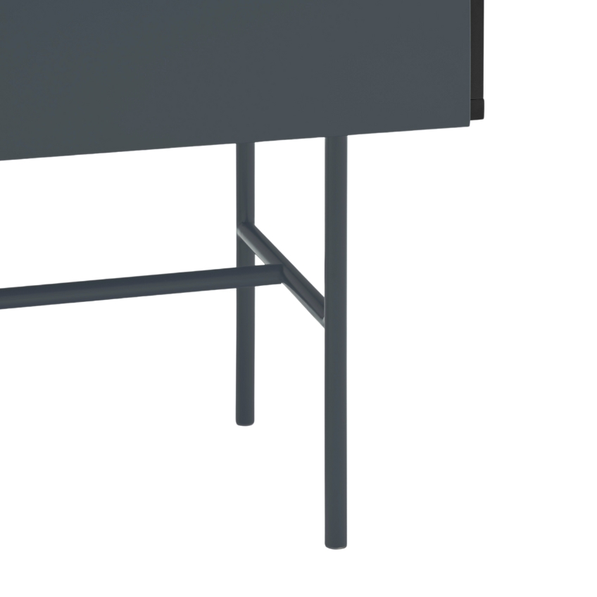 Antracitově šedá lakovaná komoda Teulat Nube 140 x 45 cm -fv-interier-25