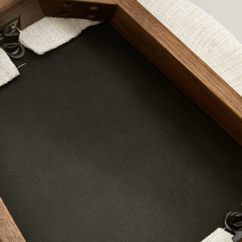 Ořechová jídelní židle Kave Home Alocs