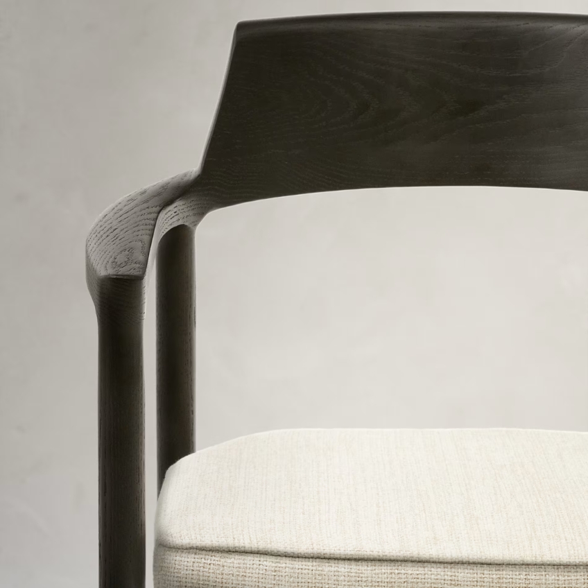 Černá dubová jídelní židle Kave Home Alocs