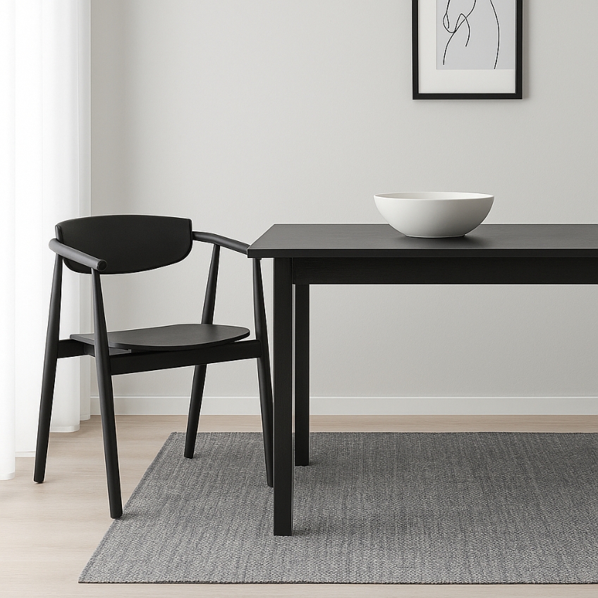 FormWood Čern&aacute; dubov&aacute; j&iacute;deln&iacute; židle Grayson